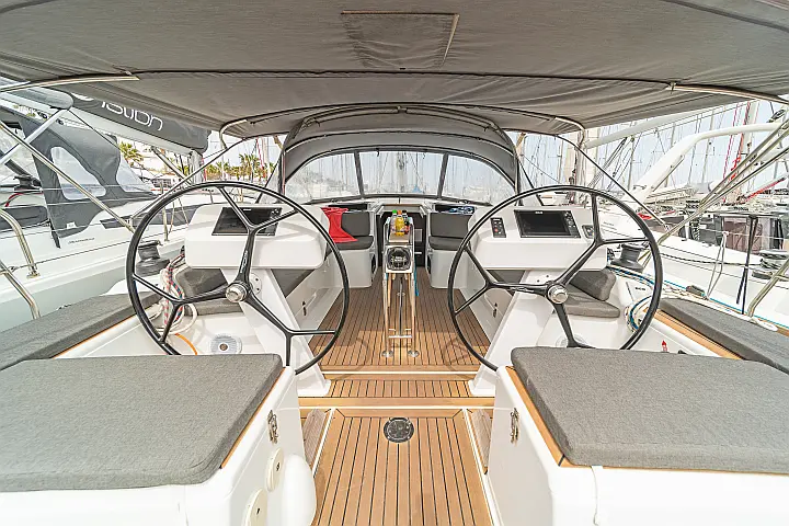 Hanse 458 (3 cab) - 