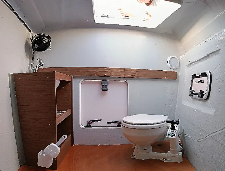 Lagoon 42 - 