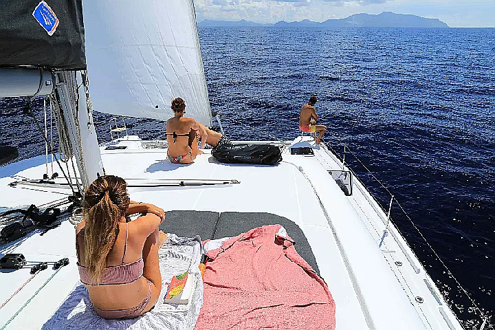 Lagoon 42 - 