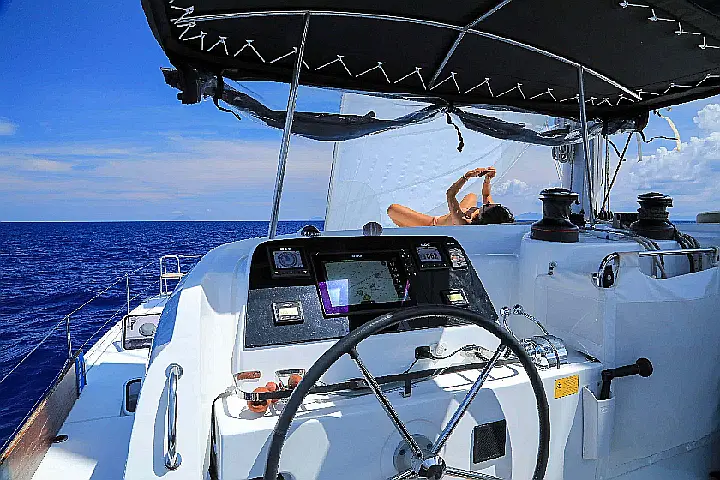 Lagoon 42 - 