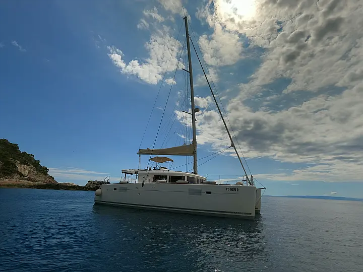 Lagoon 450  Flybridge - 
