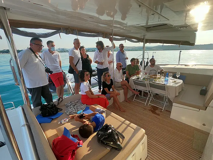 Lagoon 450  Flybridge - 