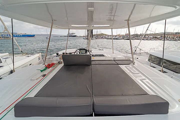 Lagoon 46 A/C & GEN & WM - 