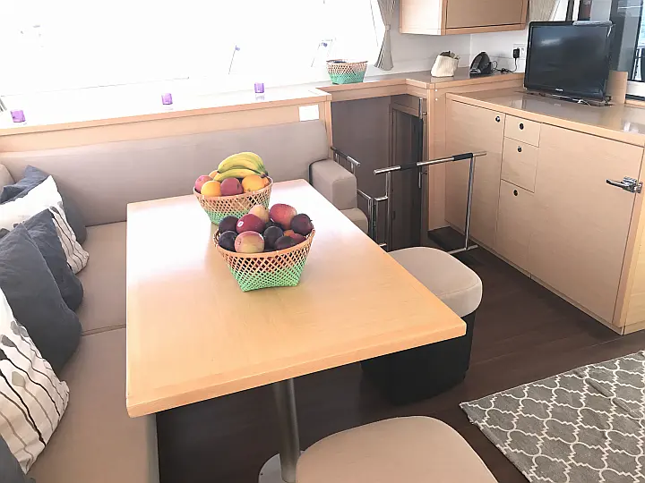 Lagoon 450F (REFIT 2025) - 