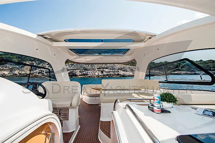 Bavaria Sport 44 HT - 