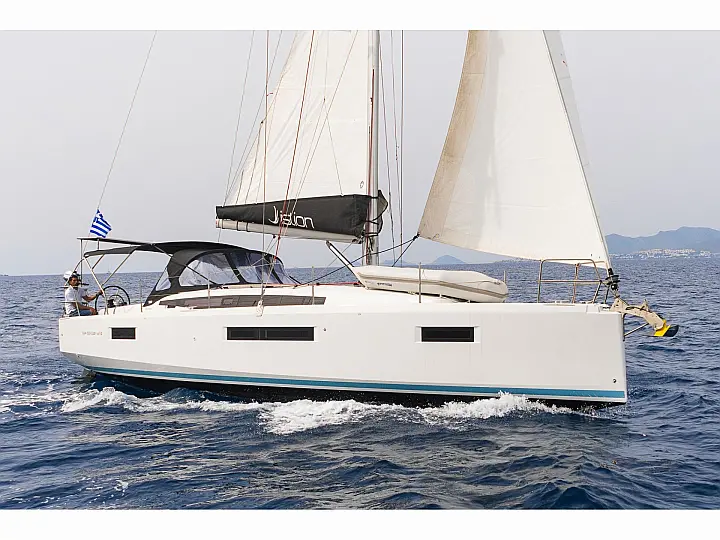 Sun Odyssey 410 - External image