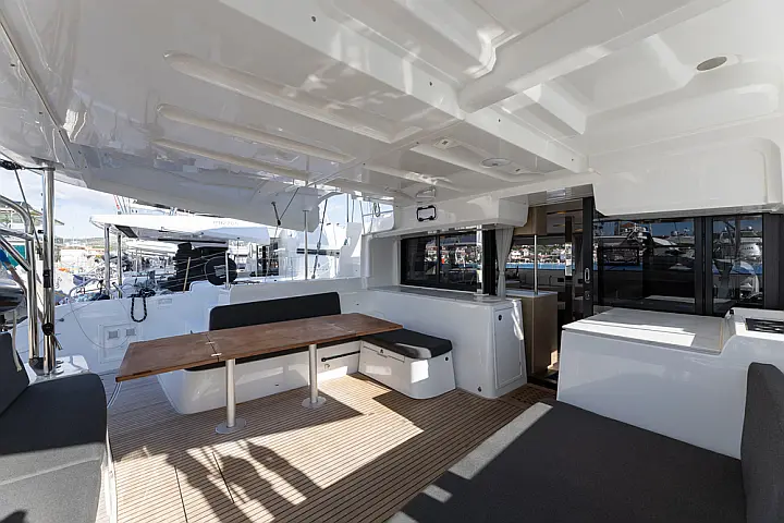 Lagoon 46 - 