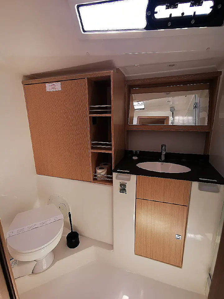 Bavaria Cruiser 51  - 