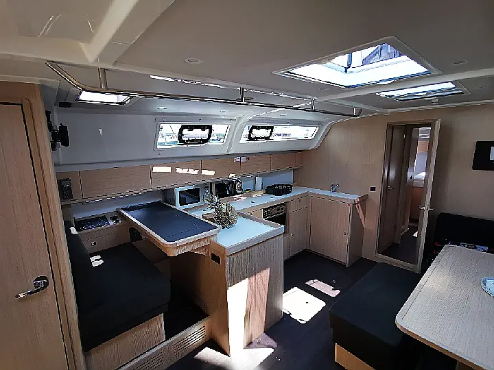 Bavaria Cruiser 51  - 