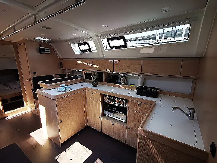 Bavaria Cruiser 51  - 