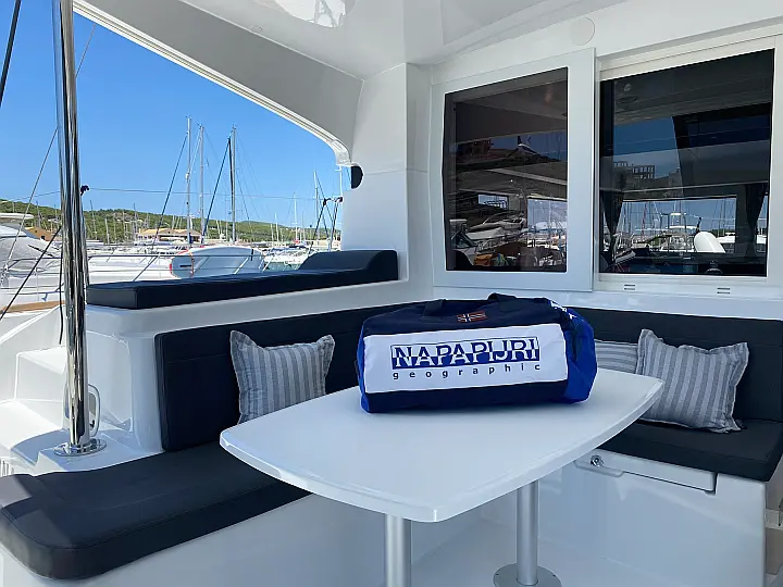 Lagoon 40 - 