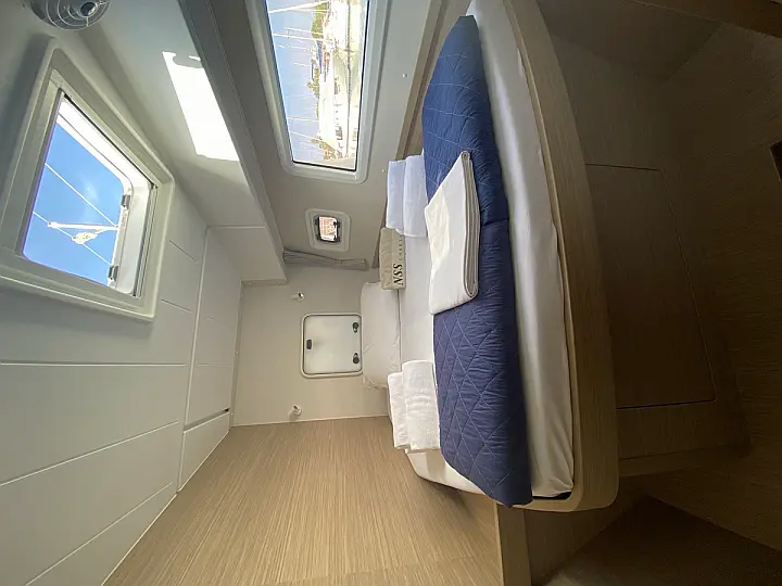 Lagoon 42 - 