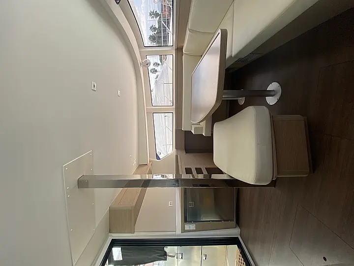 Lagoon 42 - 