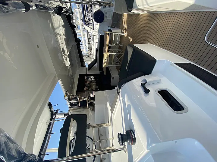 Lagoon 42 - 