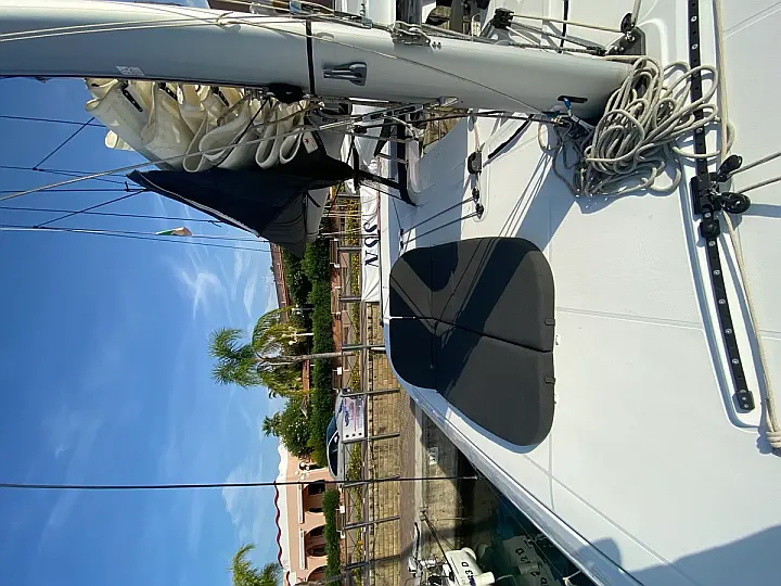 Lagoon 42 - 