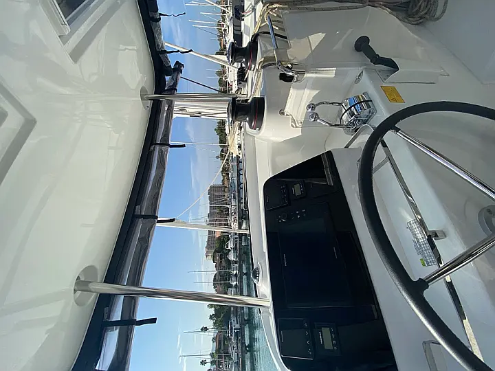 Lagoon 42 - 