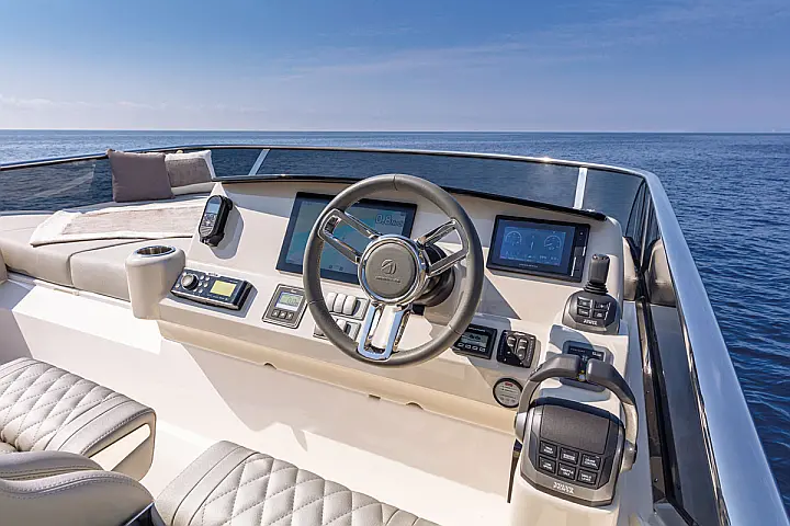 Absolute 47 Fly - 