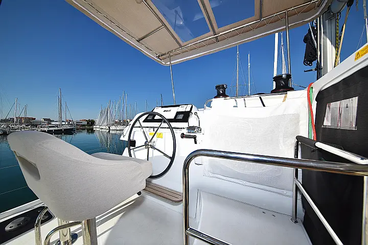Lagoon 42  - 
