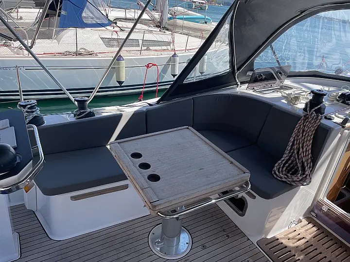 Bavaria Vision 42 Owner Version - 