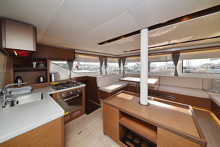 Lagoon 50- owner version - 
