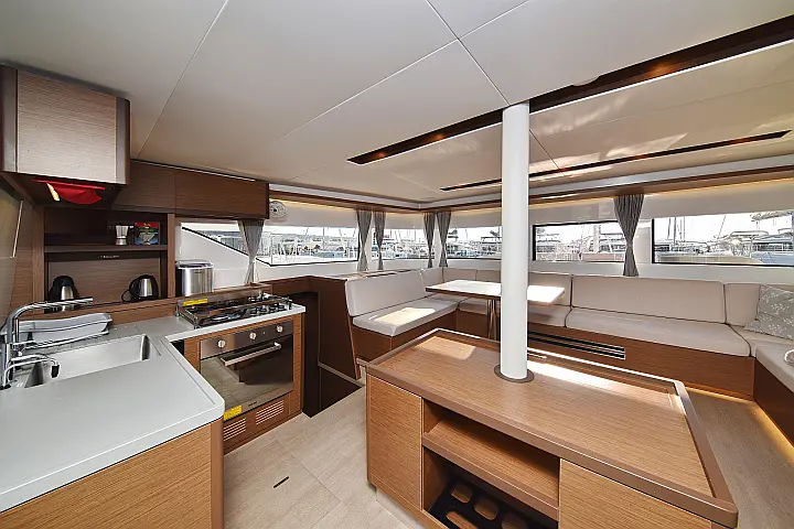Lagoon 50- owner version - 