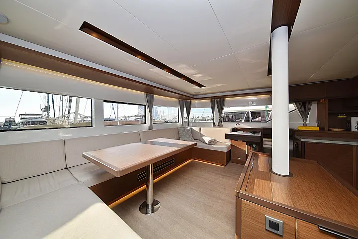 Lagoon 50- owner version - 