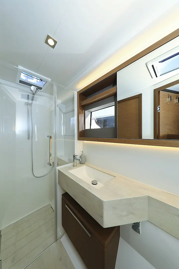 Lagoon 50- owner version - 