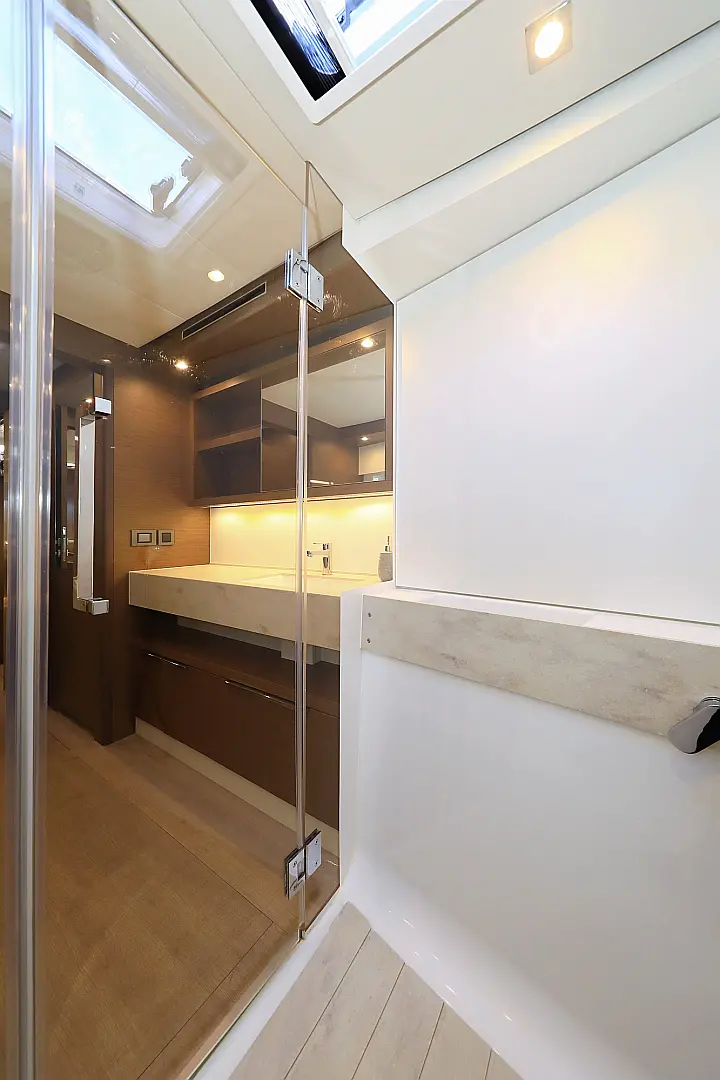 Lagoon 50- owner version - 