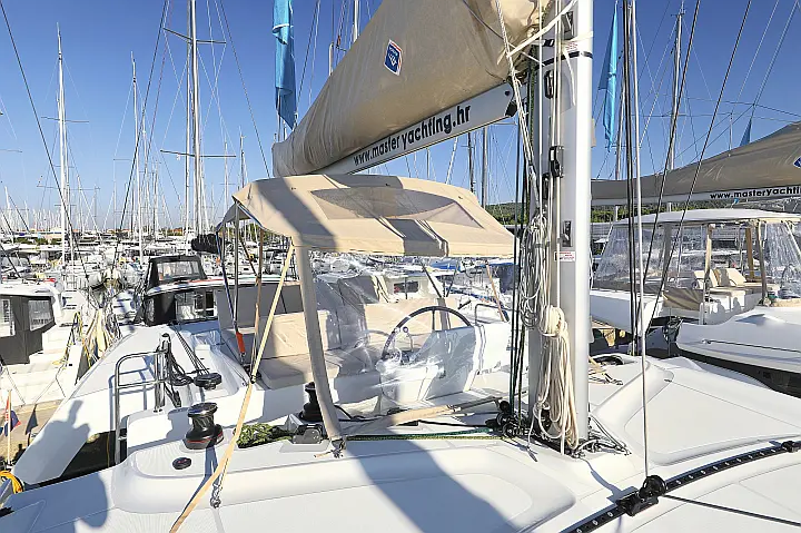 Lagoon 50- owner version - 
