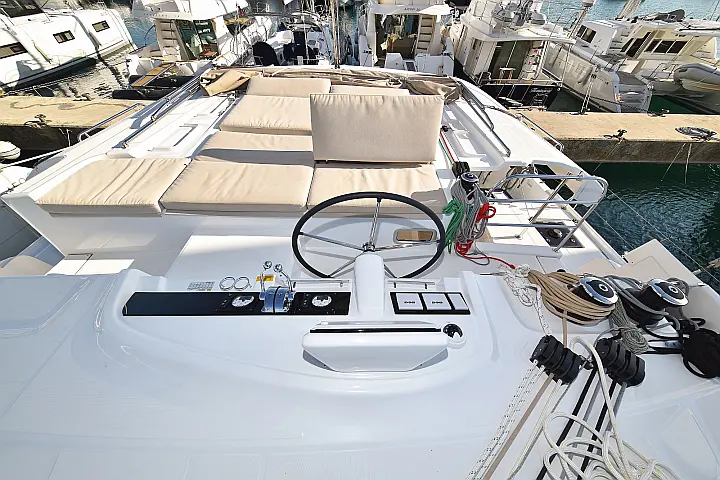 Lagoon 46  - 