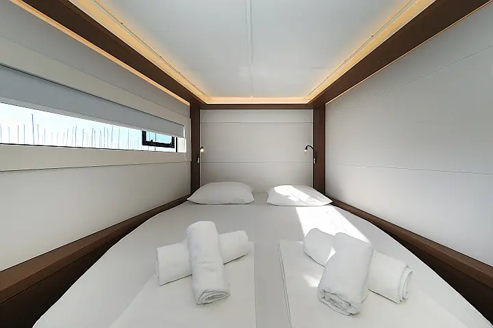 Lagoon 46  - 
