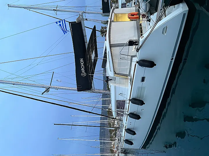 Lagoon 450 Flybridge - 