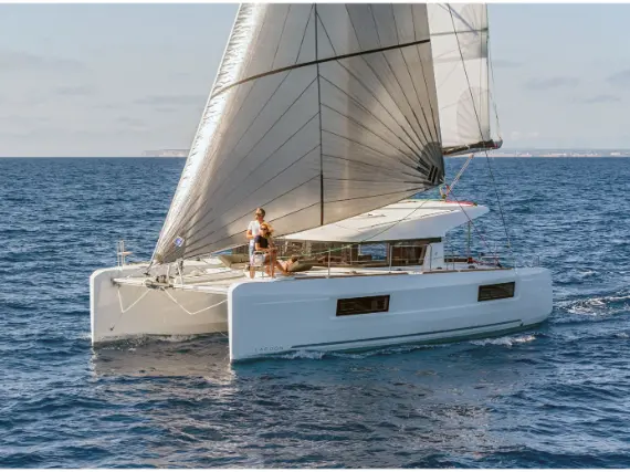 Lagoon 40
