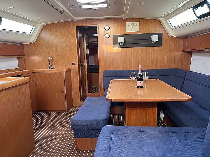 Bavaria Cruiser 51 - 