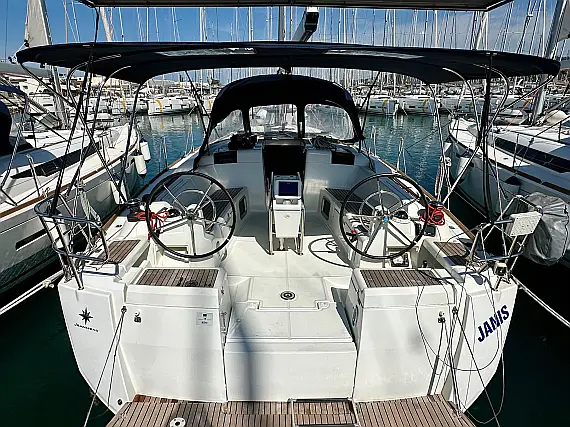 Sun Odyssey 449