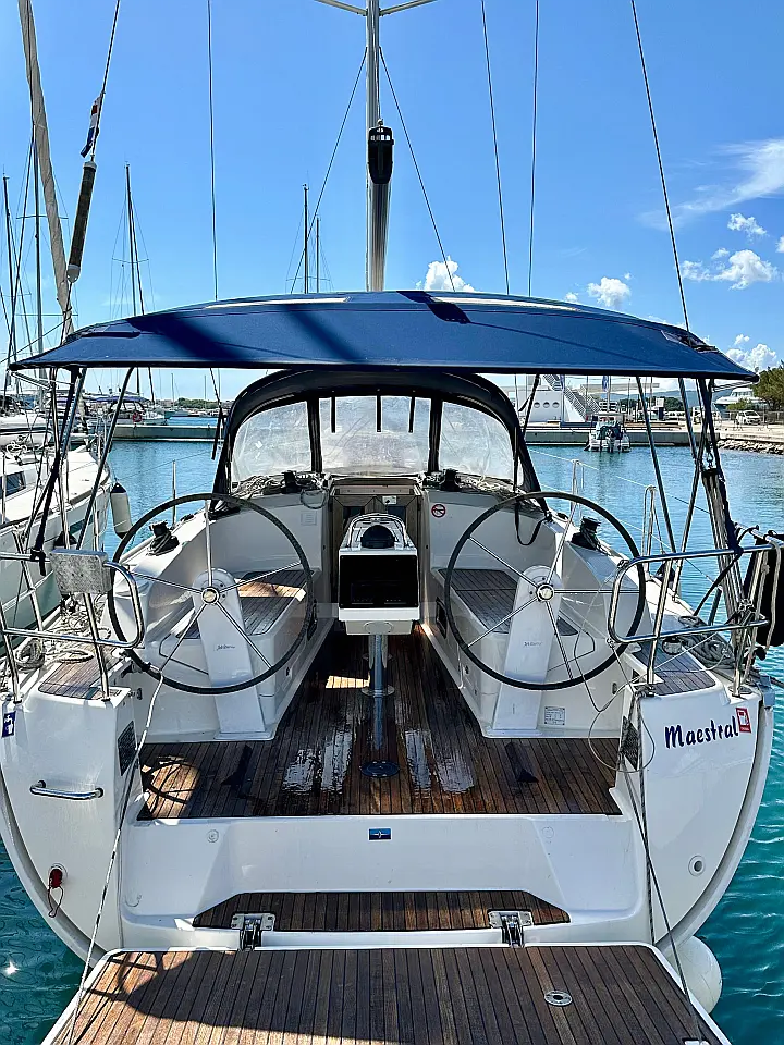 Bavaria Cruiser 37  - 