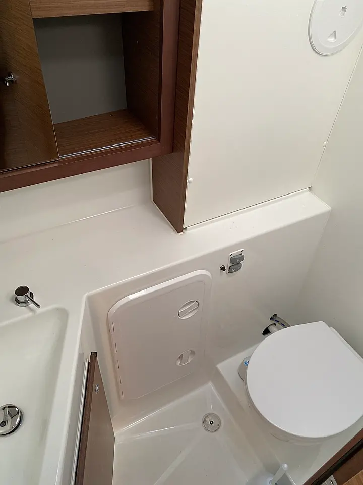 Lagoon 42 - 