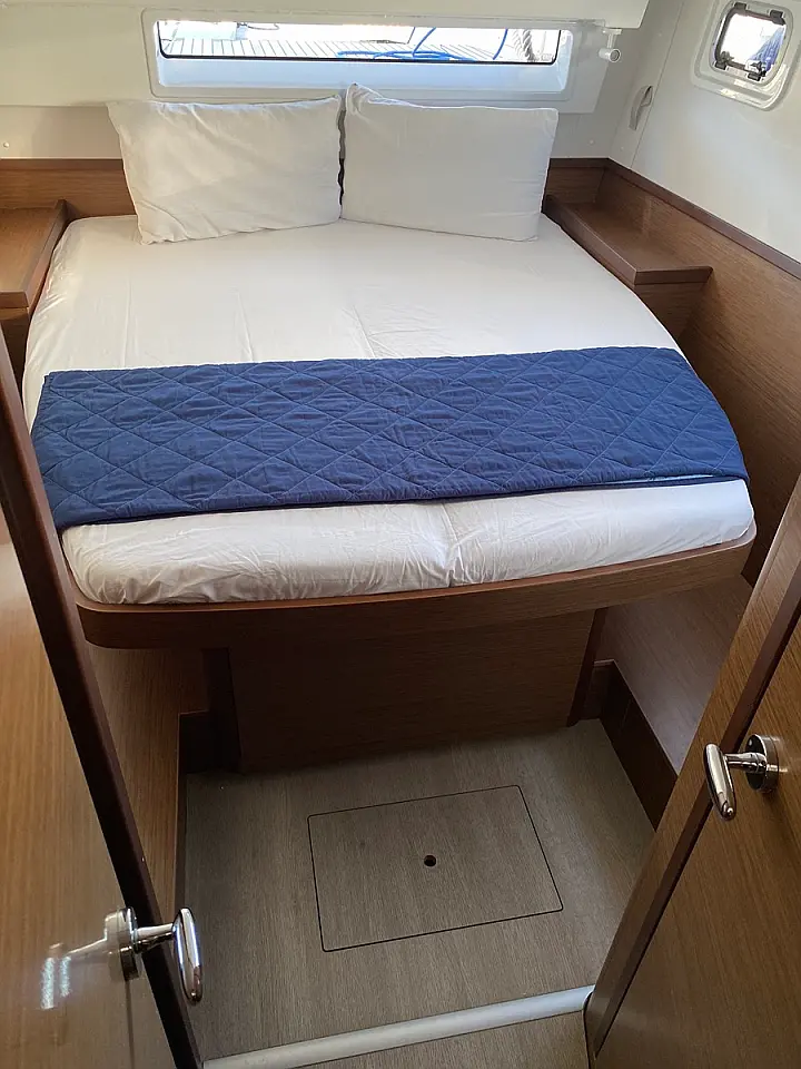 Lagoon 42 - 