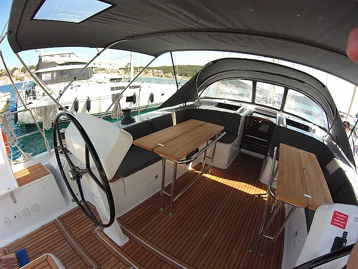 Hanse 508 - 