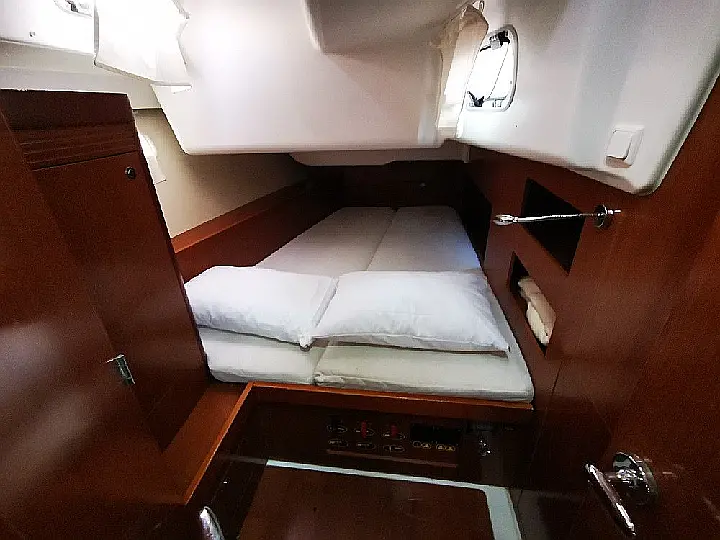 Beneteau Oceanis 50 Family - 