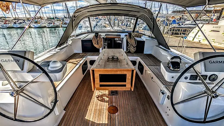 Dufour 56 Exclusive - 