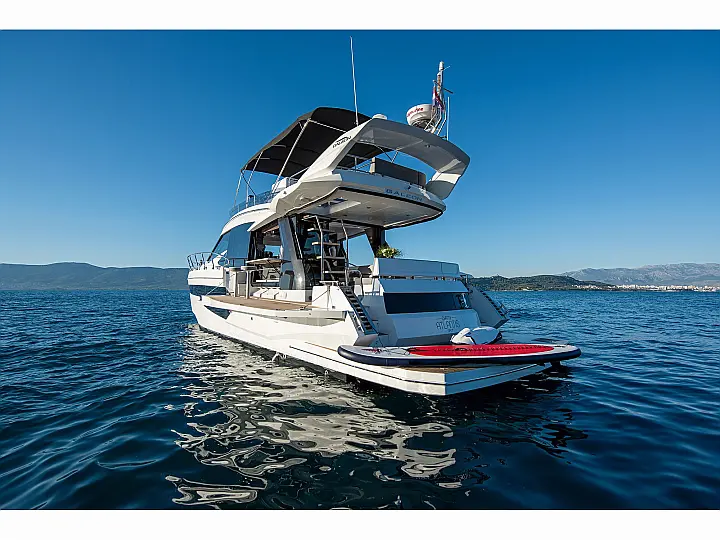 Galeon 500 Fly  - External image
