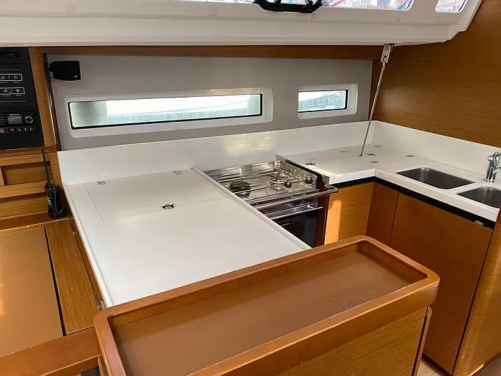 Sun Odyssey 440 - 