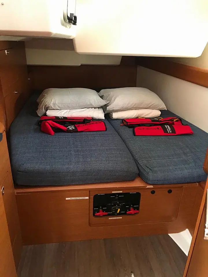 Sun Odyssey 519 - 