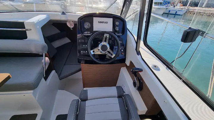 Merry Fisher 795 - 