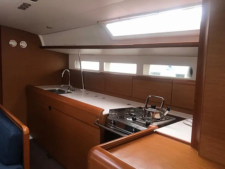 Sun Odyssey 519 - 