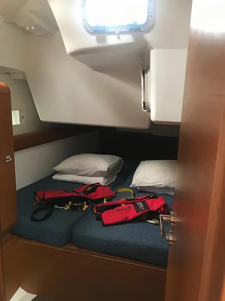 Sun Odyssey 519 - 