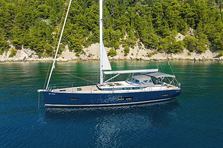 Bavaria Cruiser 57 - 