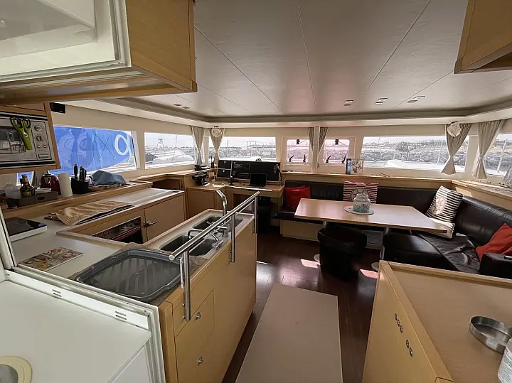 Lagoon 450  Flybridge - 