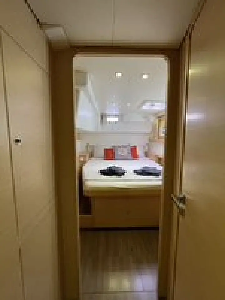 Lagoon 450  Flybridge - 